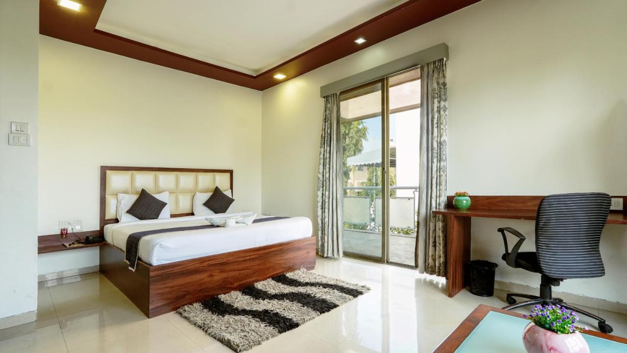 Magnus Vosiv Suites Kalyani Nagar Pune Exterior foto